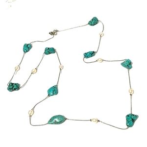 VINTAGE FAUX TURQUOISE NUGGET IVORY PEARL SILVER-TONE 34" NECKLACE